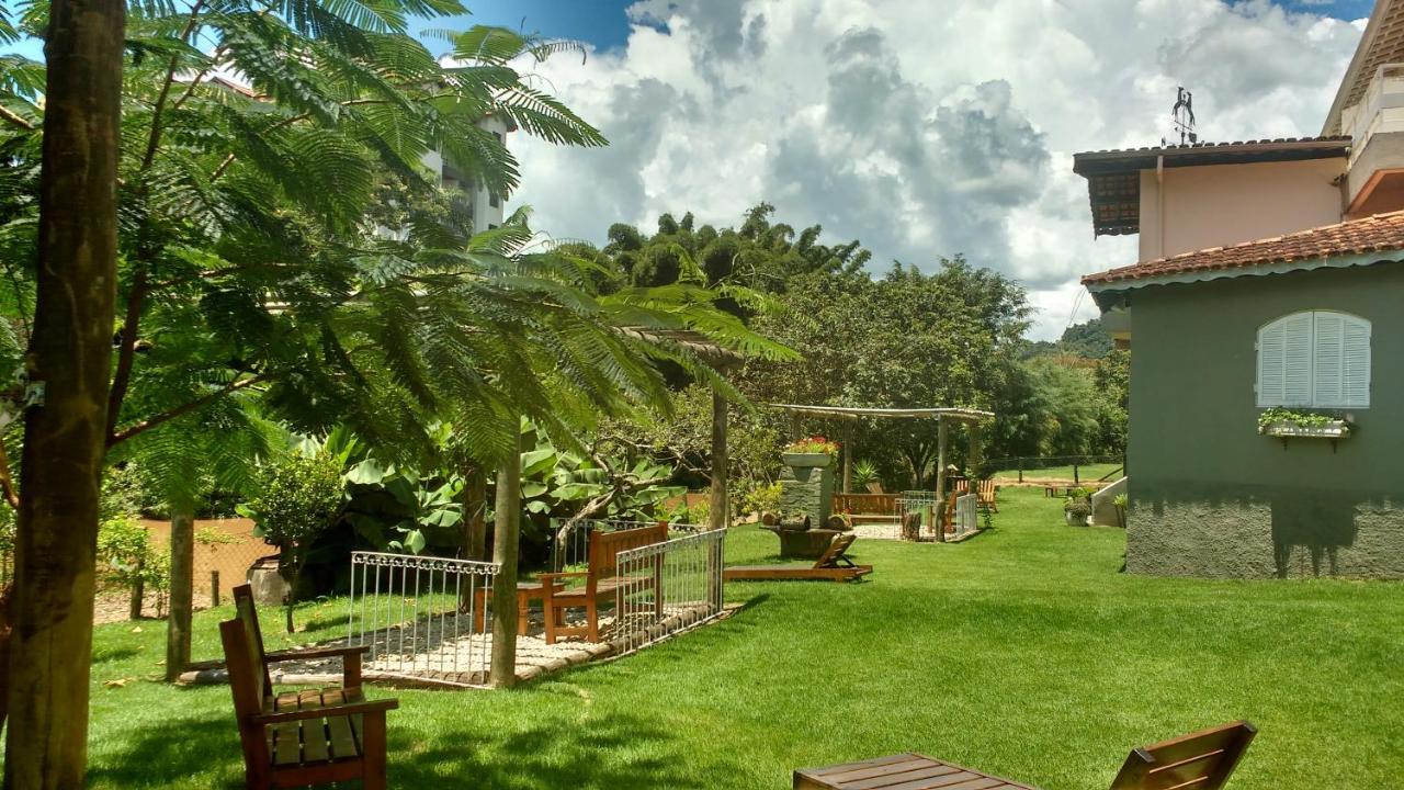 Hotel Santiago Lindóia Екстериор снимка